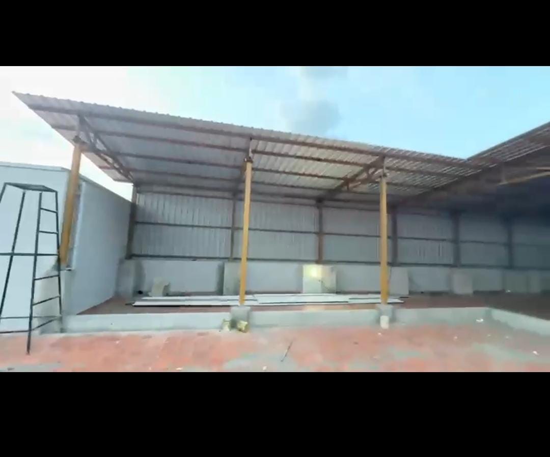 Shopping Mall Roofing